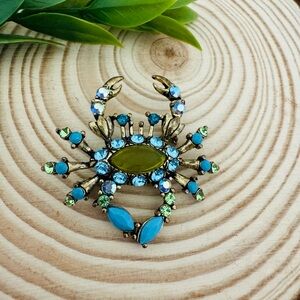 Crystal Crab Brooch July Cancer Zodiac blue mint green turquoise